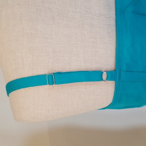 Divine Etcetera Camisole Tank with adjustable straps medium - Picture 3 of 6